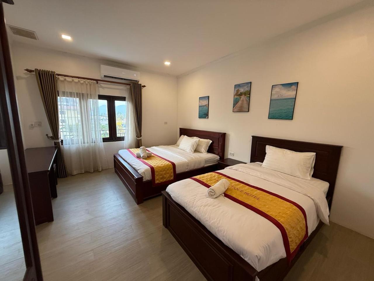 A P S Moutain View Hotel 万荣 外观 照片